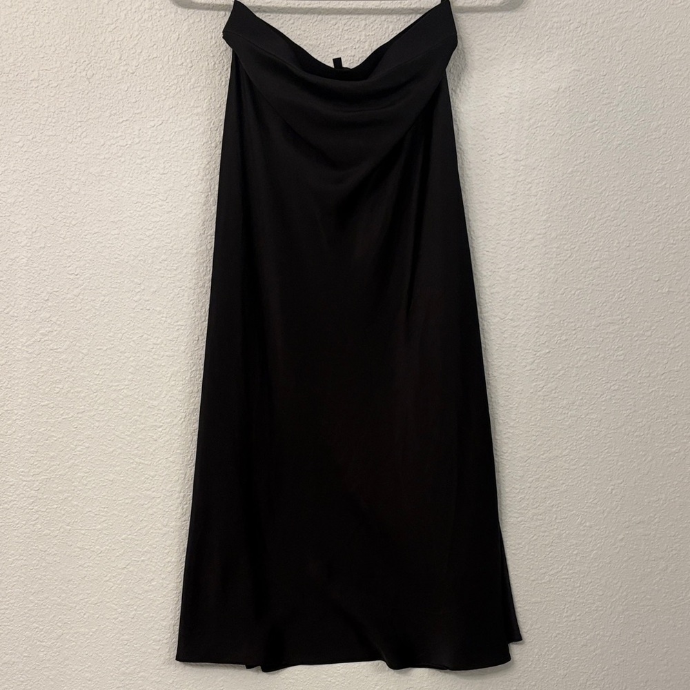 NWOT Quince Black Silk Skirt